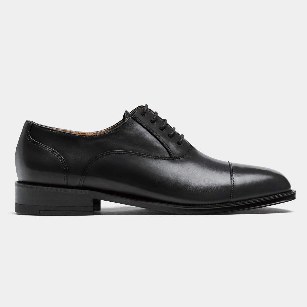 Cap Toe Oxford Schuhe aus schwarzem Leder