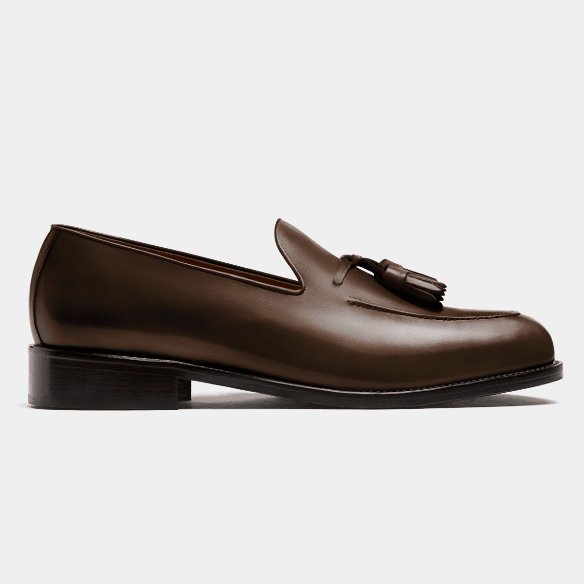 Tassel Loafers in brown & burgundy leather