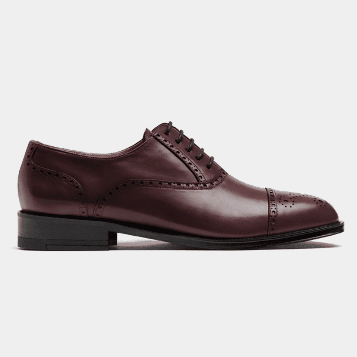 semi-brogue-shoes-in-burgundy-leather-hockerty