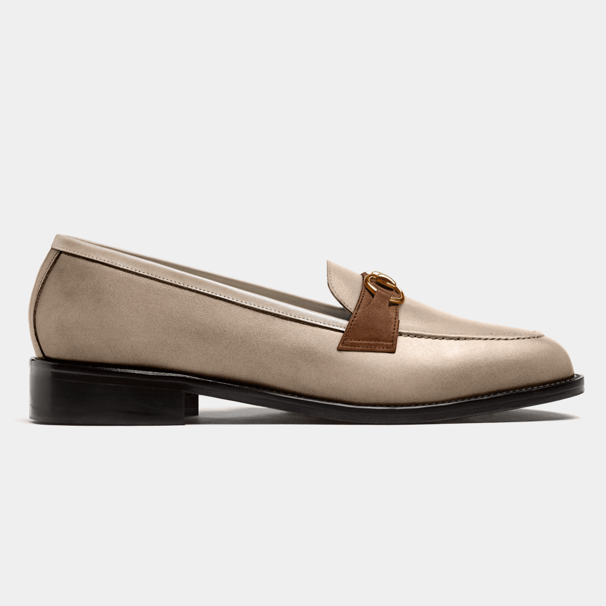 Horsebit Loafer - beige suede