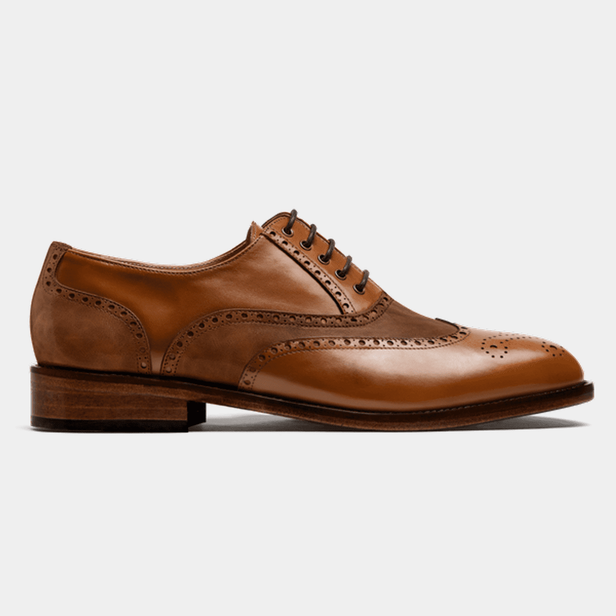 Full Brogue shoes in brown waxed leather & leather