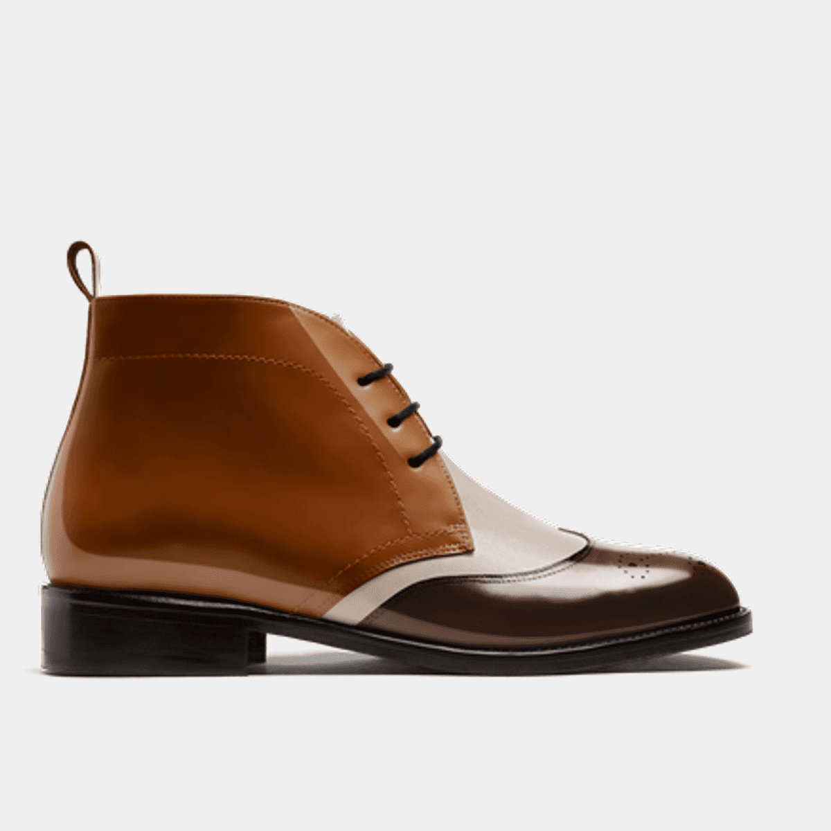 wingtip chukka
