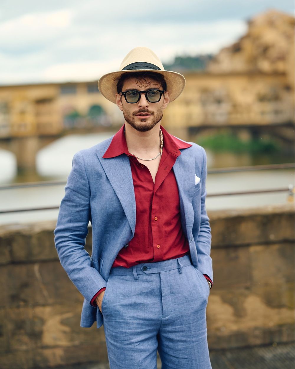 Light brown suit with white linen shirt hockerty