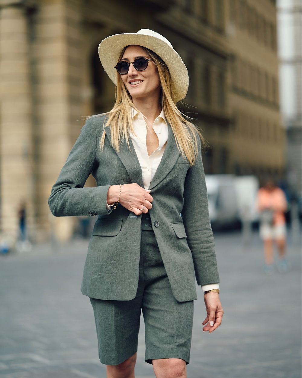 Women's green High Waisted Pants | Sumissura