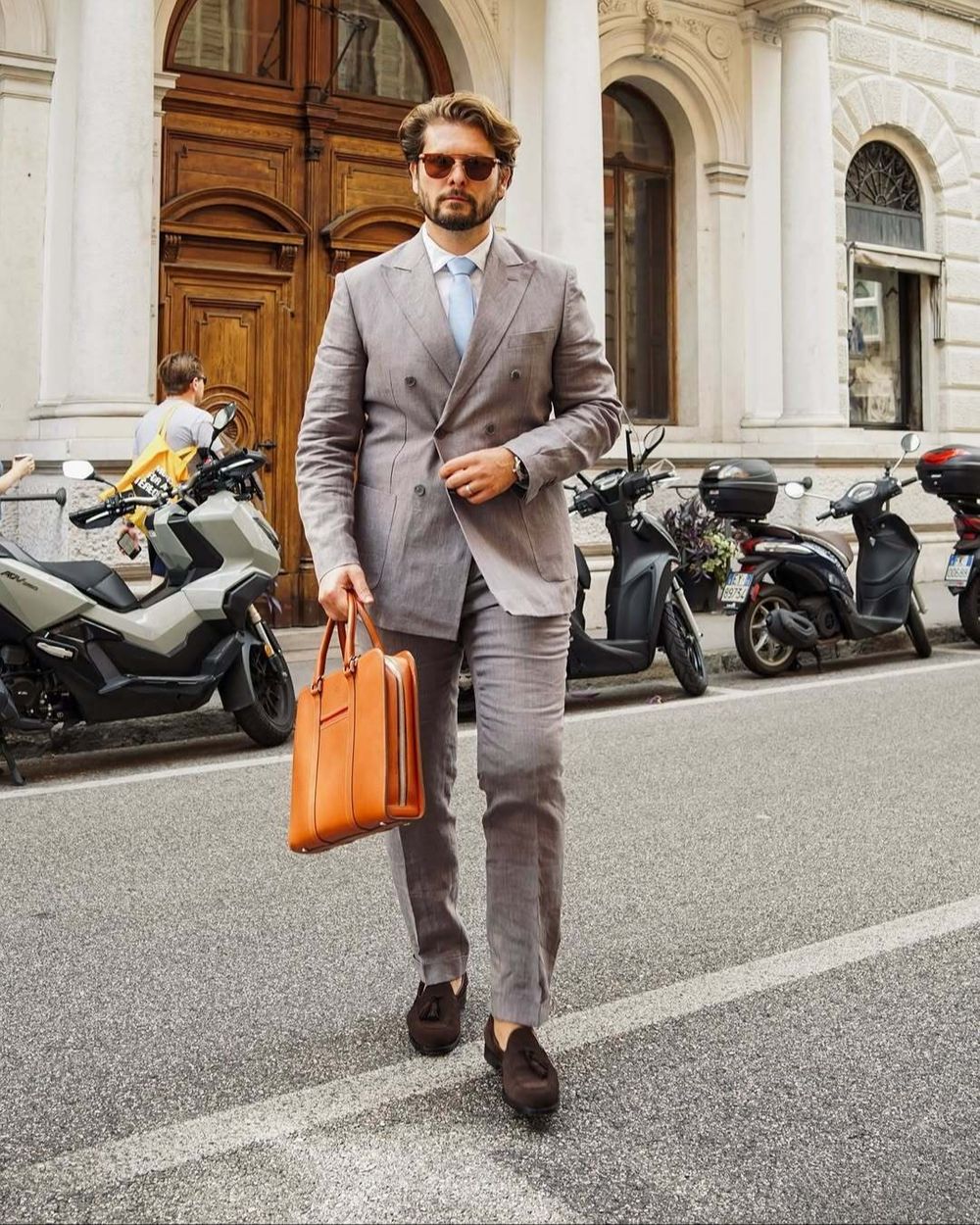 スーツ Double-breasted setup & shirt & tie 6M7A3981.jpg?v=1748450419