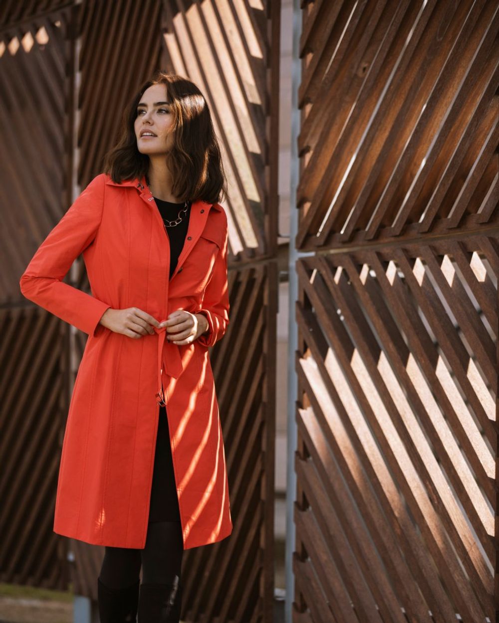 Red Trench Coats for Women | Sumissura