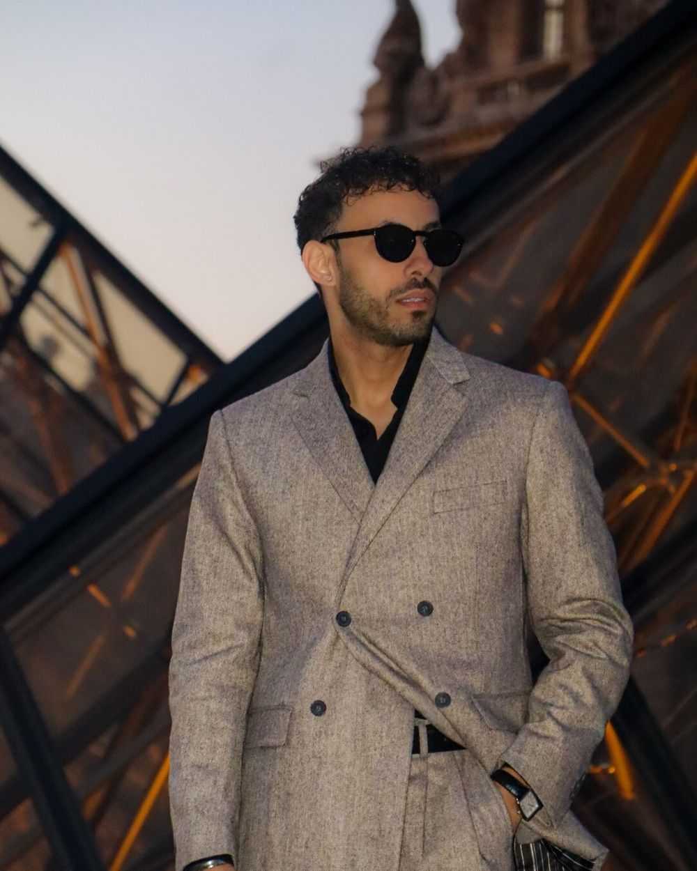 Light Gray Double-Breasted Suit with Black Shirt