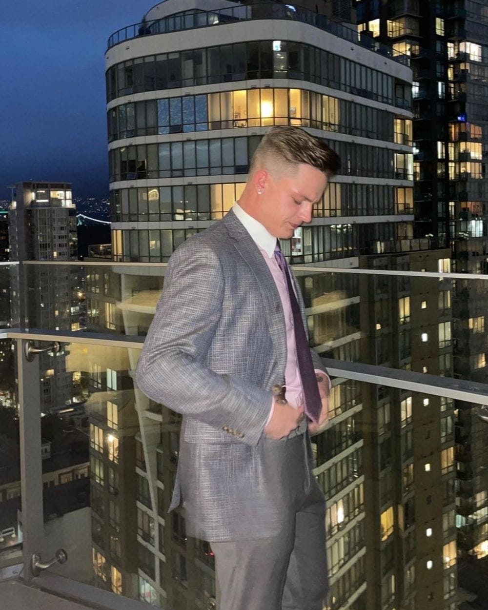 lavender dress shirt with grey suit Contrast-Collar Gray TWP