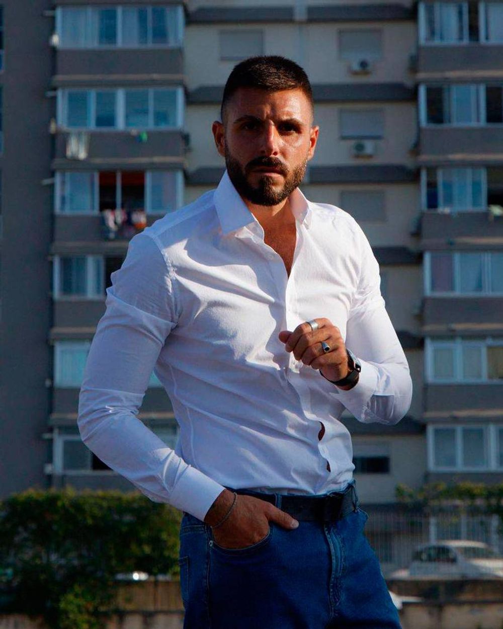 Tenue avec chemise blanche shops homme