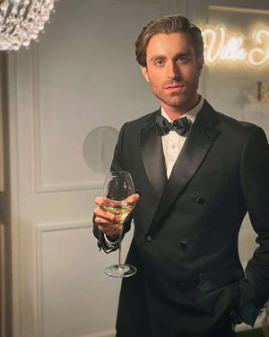 classic-black-tuxedo-satin-bow-tie