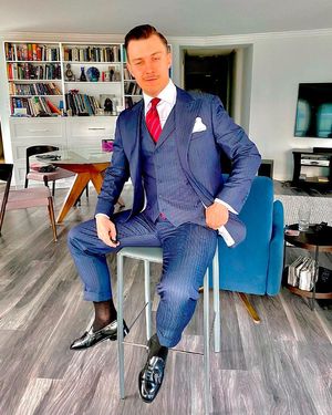 Men's 3 Piece Suits Online - Hockerty