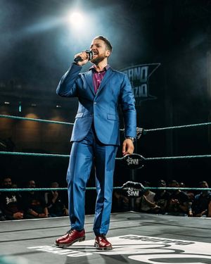 electric-blue-suit-burgundy-shirt